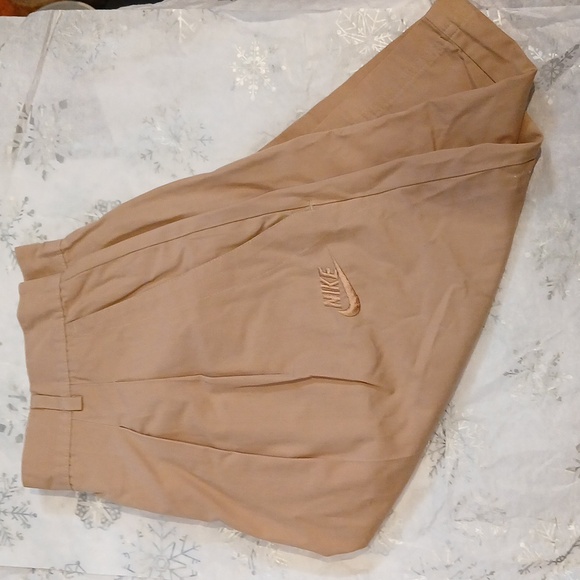 🍊3/$15🍊 Women's Nike shorts - Picture 1 of 2